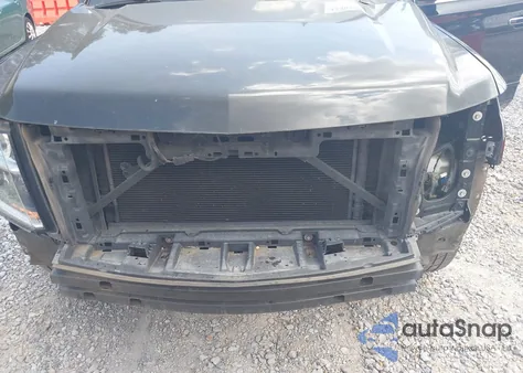 2015 Chevrolet Tahoe C1500 Ltz z USA, uszkodzony, nr VIN 1GNSCCKC8FR121461